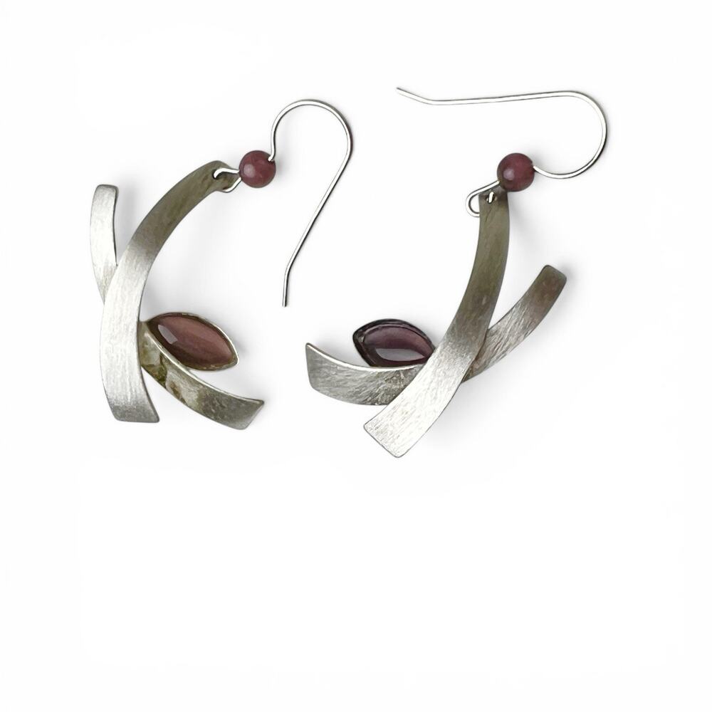 Christophe Poly Modernist Geometric Earrings Purple Plum Synthetic Stones Hook